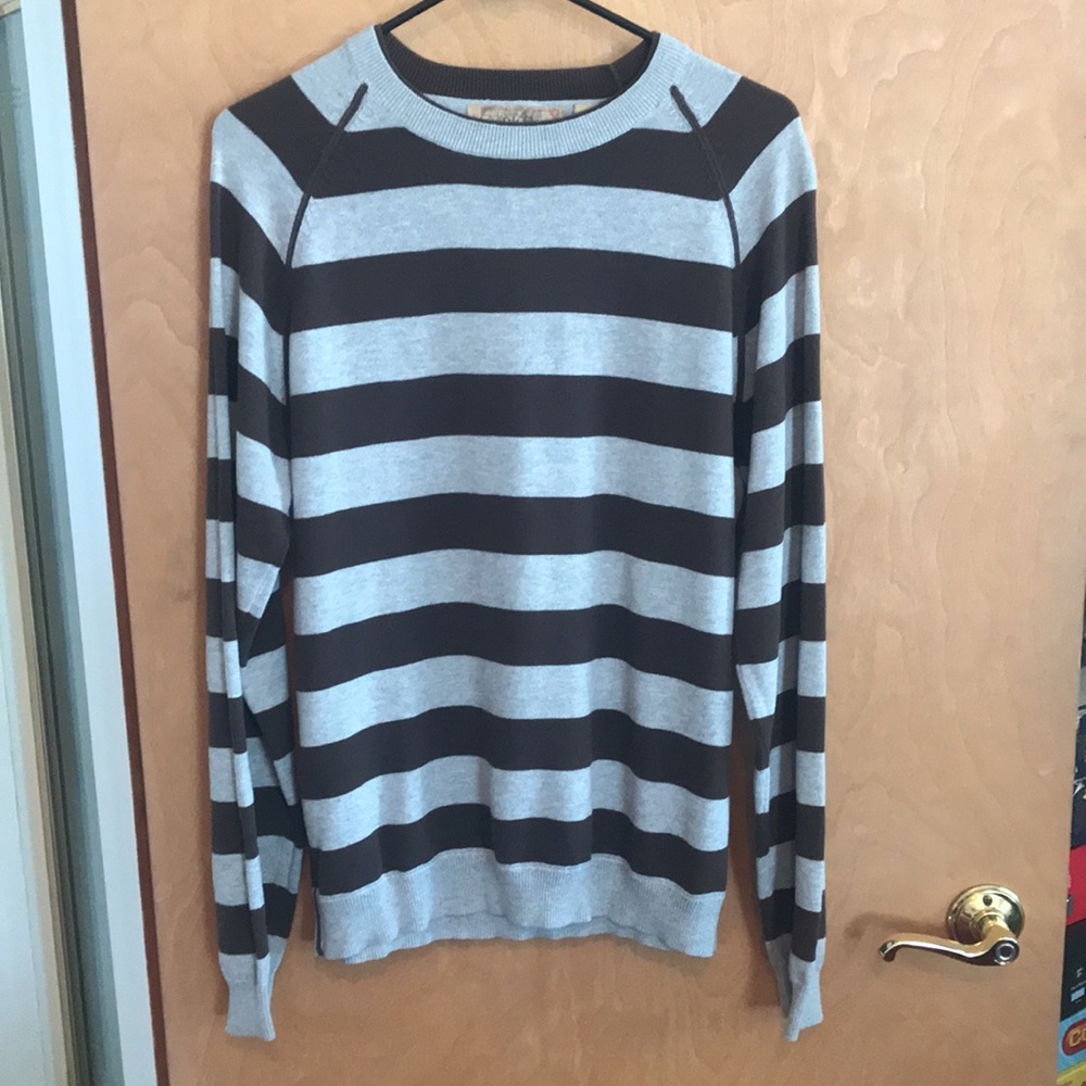 Striped Sweater Buckle (BKE)
